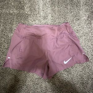 Nike shorts size xs